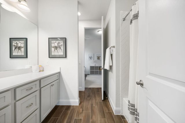 8902 Moccasin PATH, Austin, TX 78736