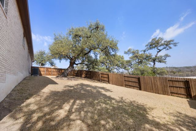 8902 Moccasin PATH, Austin, TX 78736