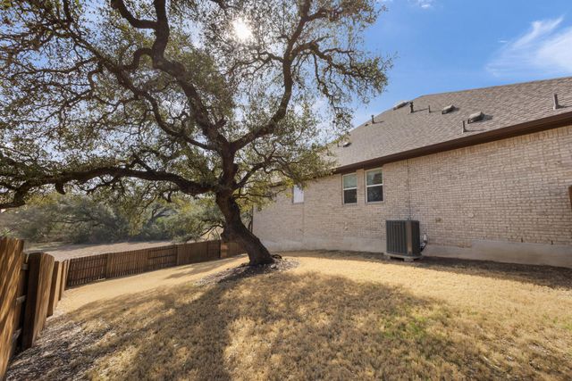 8902 Moccasin PATH, Austin, TX 78736