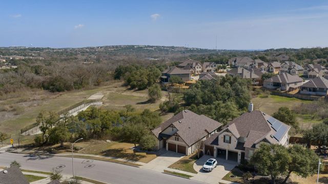 8902 Moccasin PATH, Austin, TX 78736