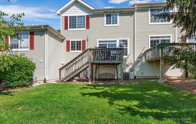 265 Birch Lane, St. Charles, IL 60175