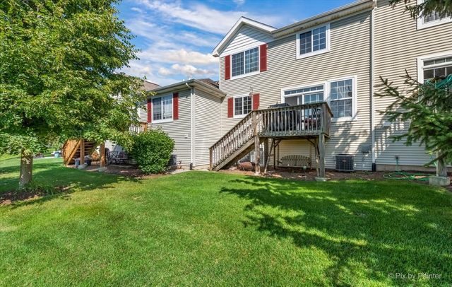 265 Birch Lane, St. Charles, IL 60175
