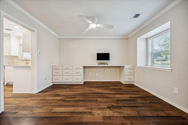 5739 Rutherglenn Drive, Houston, TX 77096