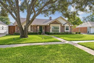 5739 Rutherglenn Drive, Houston, TX 77096