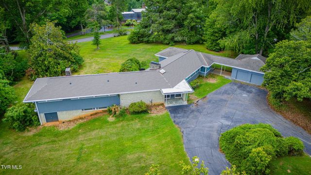 209 Maple Tree Drive, Bristol, TN 37620