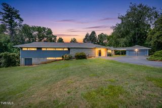 209 Maple Tree Drive, Bristol, TN 37620