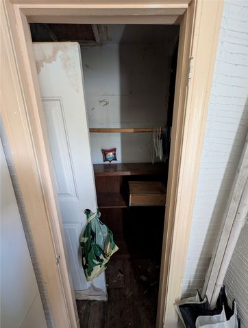 3402 Glenhaven Boulevard, Dallas, TX 75211