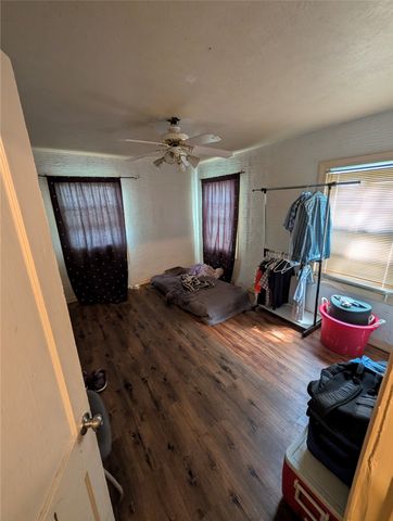 3402 Glenhaven Boulevard, Dallas, TX 75211