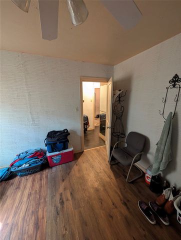 3402 Glenhaven Boulevard, Dallas, TX 75211