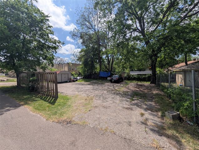 3402 Glenhaven Boulevard, Dallas, TX 75211