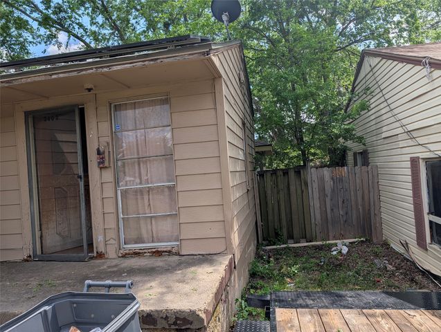 3402 Glenhaven Boulevard, Dallas, TX 75211