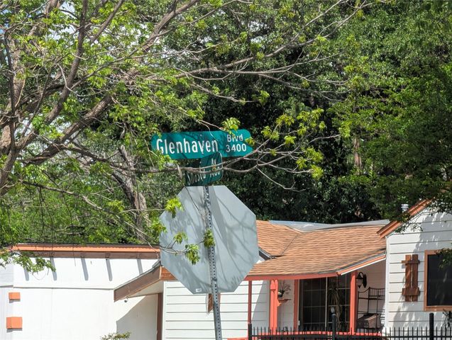 3402 Glenhaven Boulevard, Dallas, TX 75211