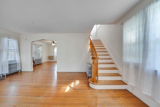 340 Yale Road, Garden City South, NY 11530