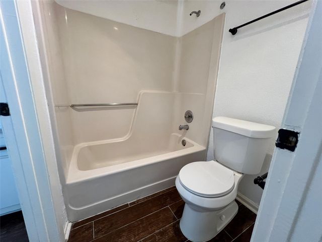 11506 Meadow Pines Court A, Houston, TX 77477