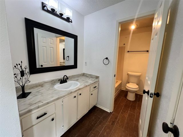 11506 Meadow Pines Court A, Houston, TX 77477