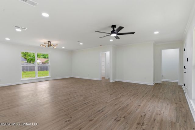 757 Canterbury Drive, Biloxi, MS 39532