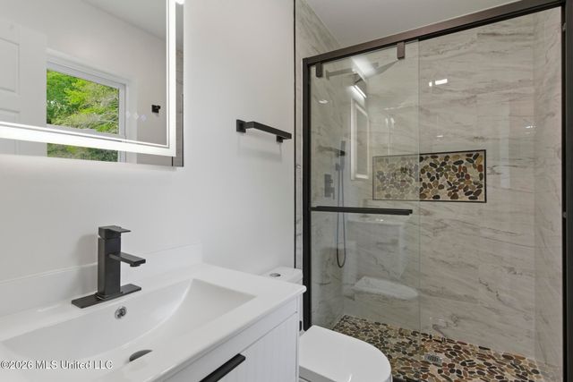 757 Canterbury Drive, Biloxi, MS 39532