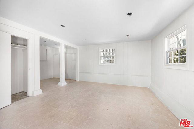 2411 St George Street, Los Angeles, CA 90027