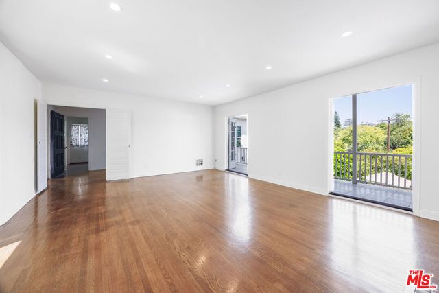 2411 St George Street, Los Angeles, CA 90027