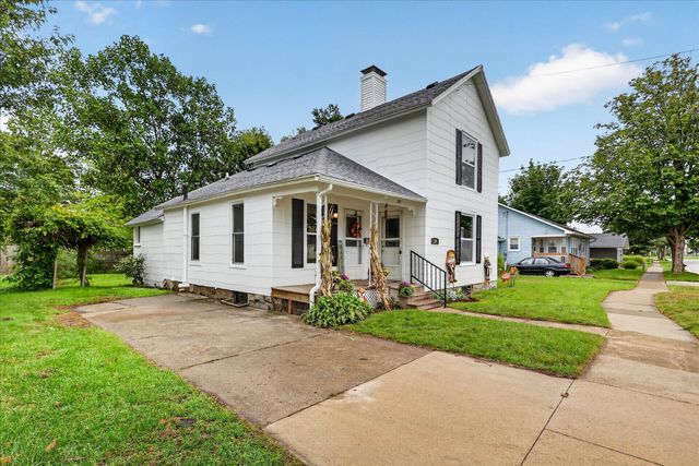 124 Washington Street, Sparta, MI 49345