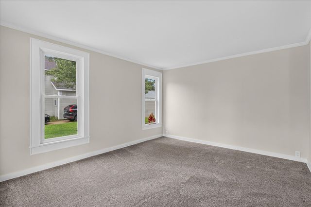 124 Washington Street, Sparta, MI 49345