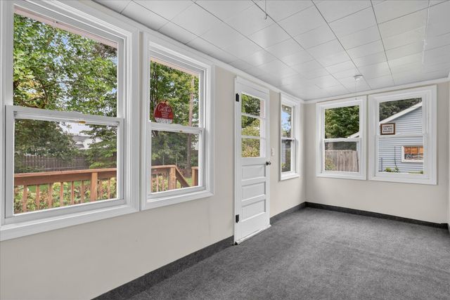 124 Washington Street, Sparta, MI 49345