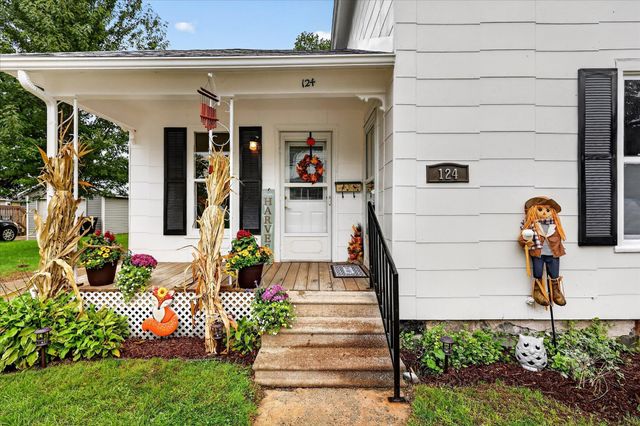 124 Washington Street, Sparta, MI 49345