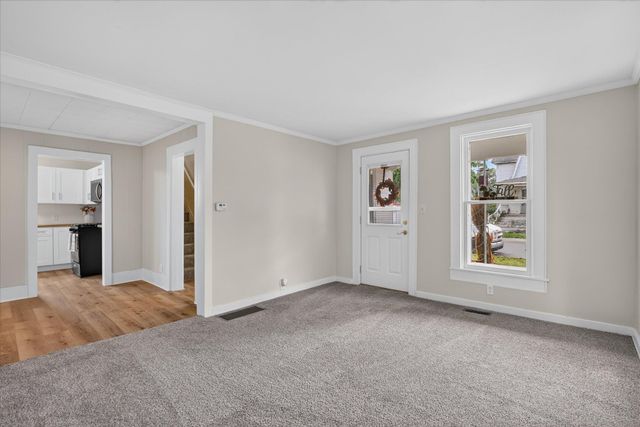 124 Washington Street, Sparta, MI 49345