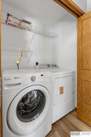 8141 S 69 Street, La Vista, NE 68128