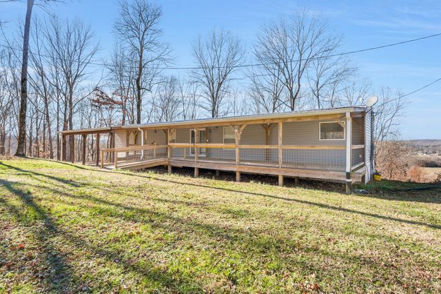 309 River Bluff Rd, Linden, TN 37096