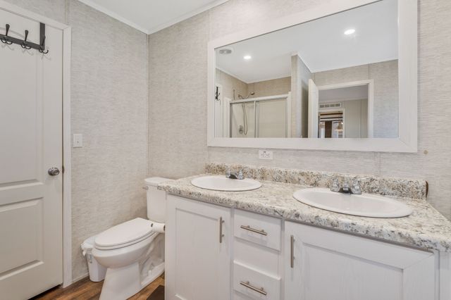 309 River Bluff Rd, Linden, TN 37096