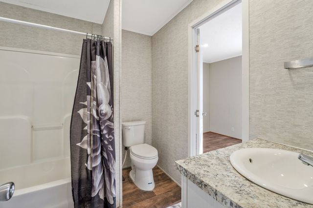 309 River Bluff Rd, Linden, TN 37096