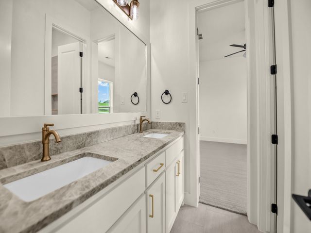 614 Hondo Crossing, Weatherford, TX 76087