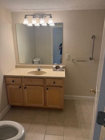 1500 Worcester Rd 426, Framingham, MA 01702