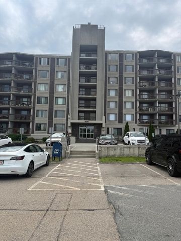 1500 Worcester Rd 426, Framingham, MA 01702