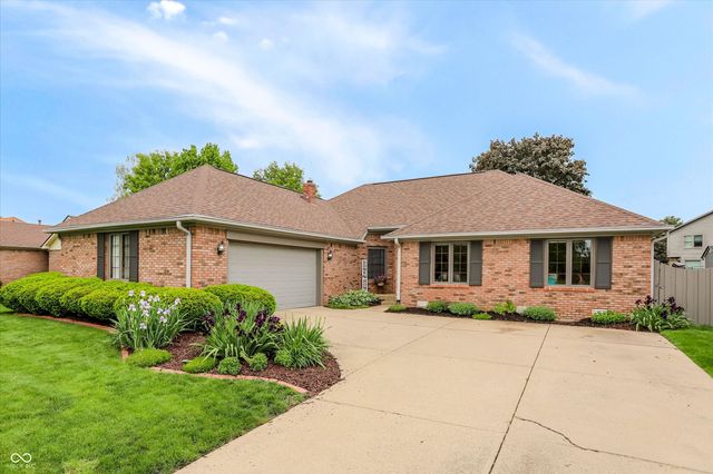 465 Lacy Drive, Greenwood, IN 46142
