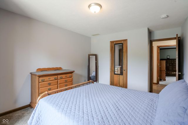465 Lacy Drive, Greenwood, IN 46142