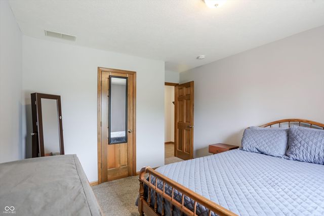 465 Lacy Drive, Greenwood, IN 46142