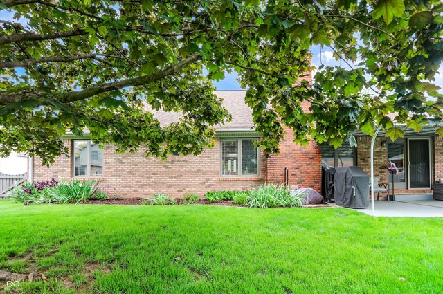 465 Lacy Drive, Greenwood, IN 46142