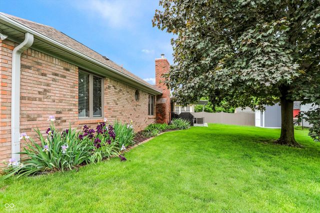 465 Lacy Drive, Greenwood, IN 46142