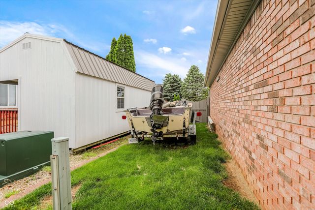 465 Lacy Drive, Greenwood, IN 46142