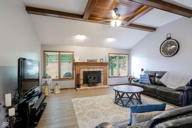 465 Lacy Drive, Greenwood, IN 46142