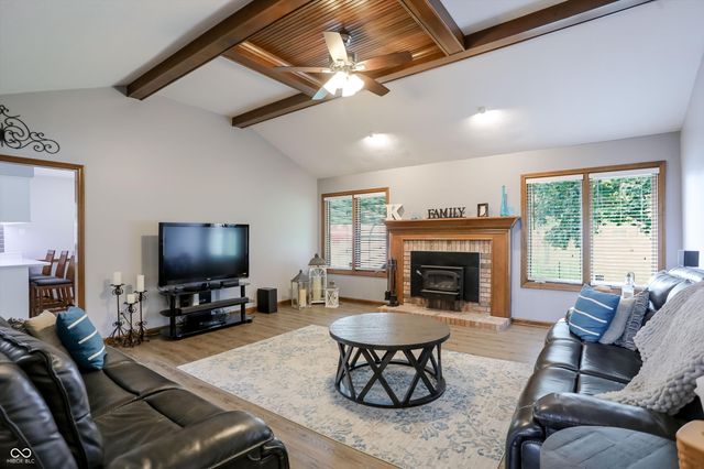 465 Lacy Drive, Greenwood, IN 46142