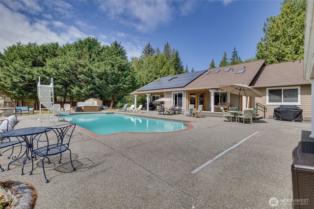 14029 Kayak Point Road, Stanwood, WA 98292