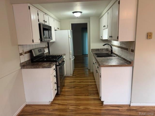 629 Oakbrook 18, Rochester Hills, MI 48307