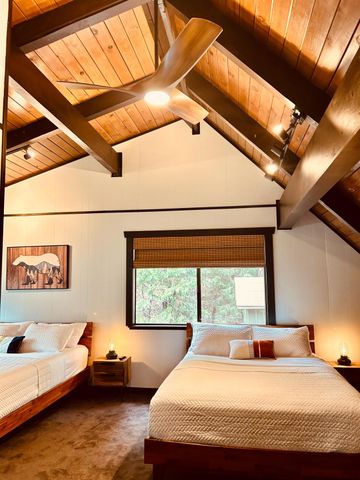 4321 Lakeridge Dr, Pollock Pines, CA 95726