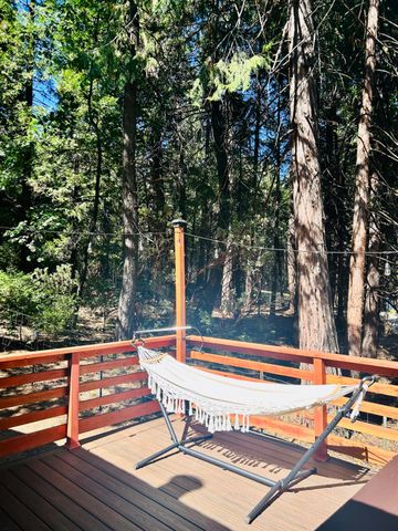 4321 Lakeridge Dr, Pollock Pines, CA 95726