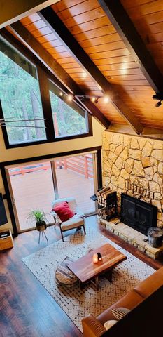 4321 Lakeridge Dr, Pollock Pines, CA 95726