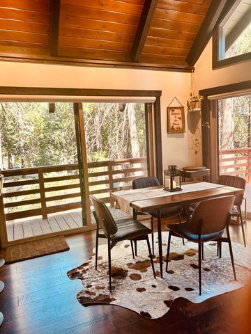 4321 Lakeridge Dr, Pollock Pines, CA 95726