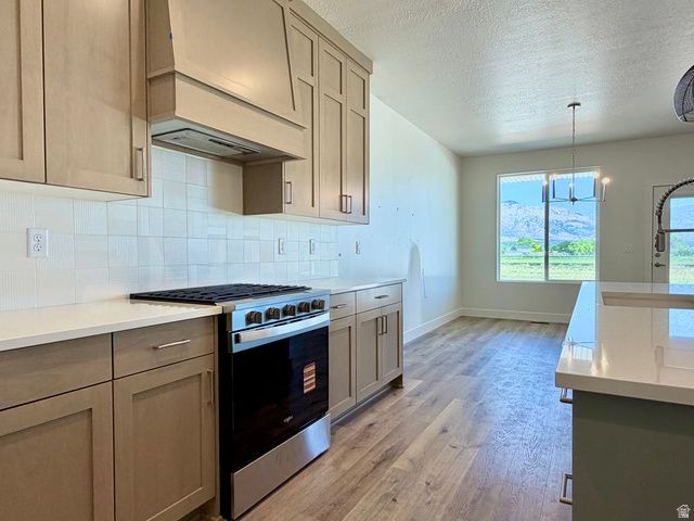 3194 N 2825 W, Plain City, UT 84404